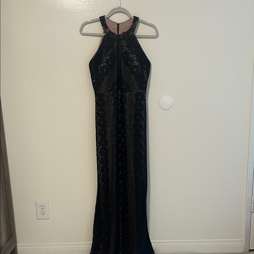 Elegant Black Lace Halter Dress